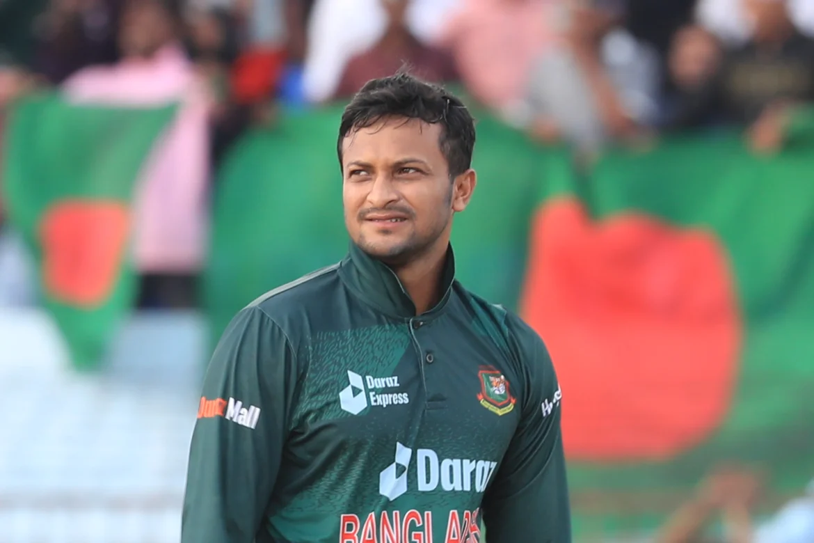 Shakib_reacts_after_taking_Rasid_Khan_wicket____2