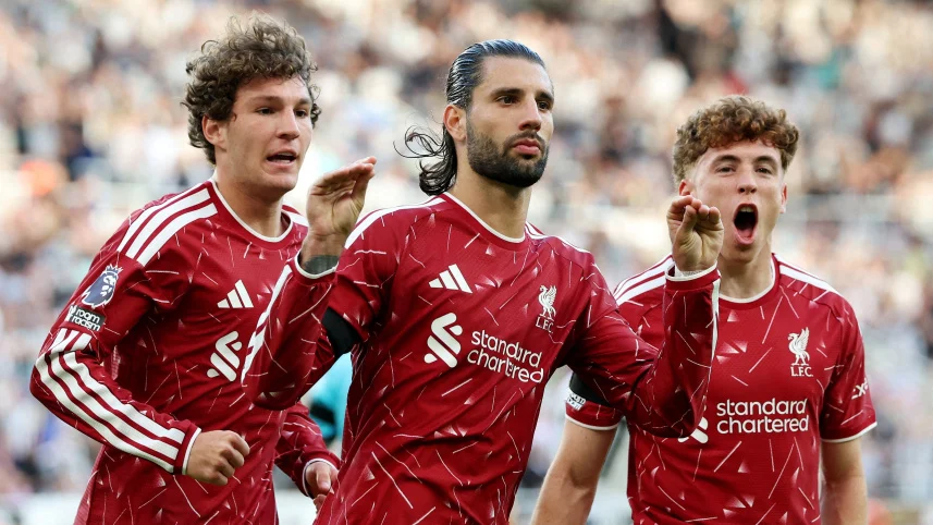 Dominik Szoboszlai’s Stoppage-Time Penalty Secures Dramatic Draw for Liverpool Against Newcastle