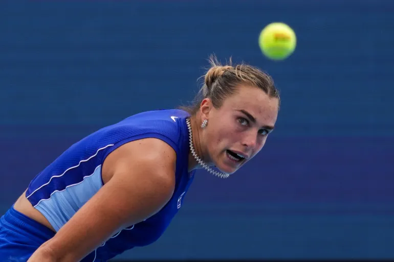 Aryna Sabalenka Survives Scare at Cincinnati Open as Felix Auger-Aliassime Advances