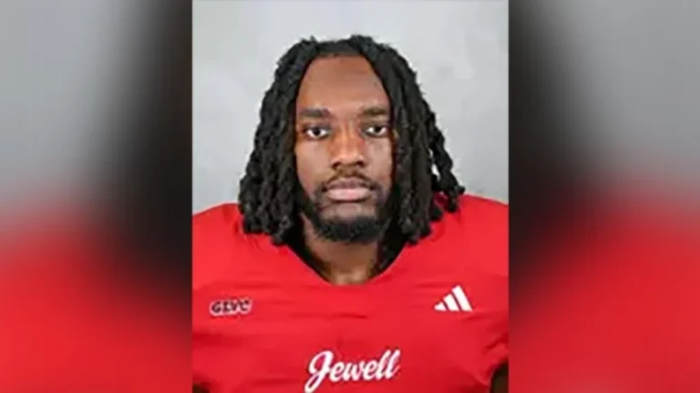 William Jewell College Running Back MicahJo Barnett Dies After Medical Emergency During Season Opener
