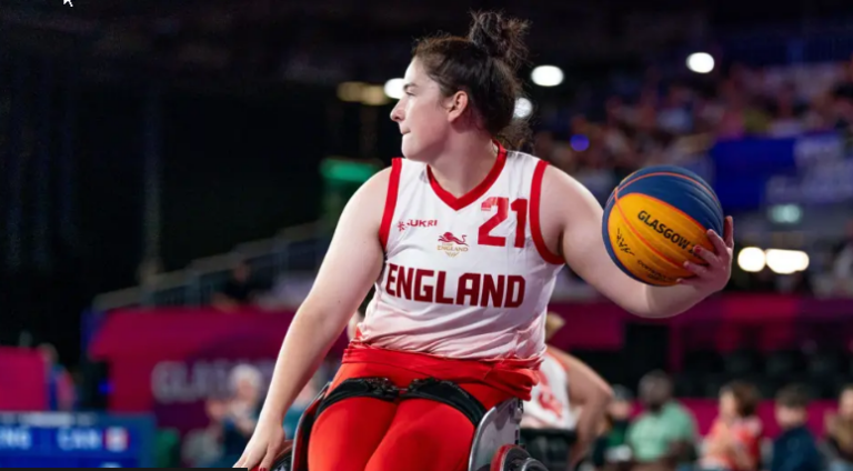 England through to basketball semi-finals