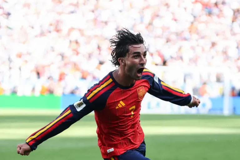 World Cup Winner Ferran Torres Completes 50 Million Euro Move to PSG