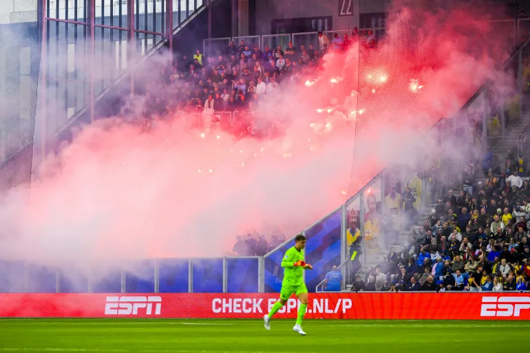 SC Cambuur Fans Injured by Fireworks During Dutch League Clash Against Feyenoord