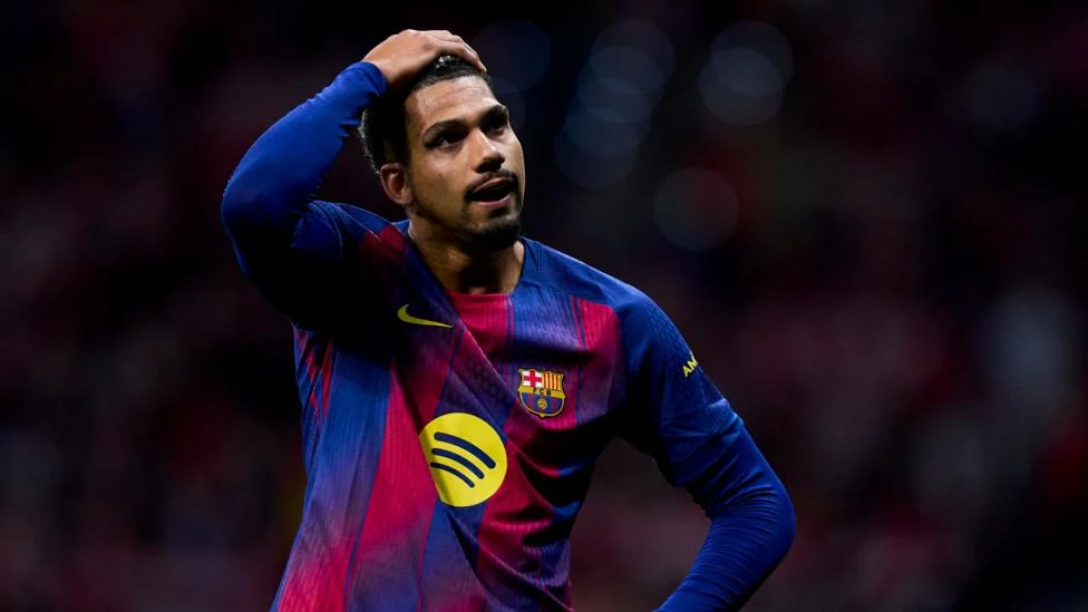 Liverpool Secure Ronald Araujo on Loan as Defensive Crisis Deepens