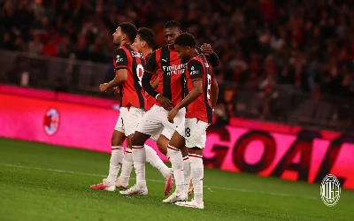 Christopher Nkunku Penalty Secures Draw for AC Milan in Perth Derby Against Inter