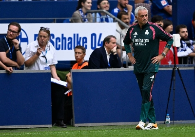 Real Madrid Officially Unveils Jose Mourinho in Low-Key Training Ground Ceremony