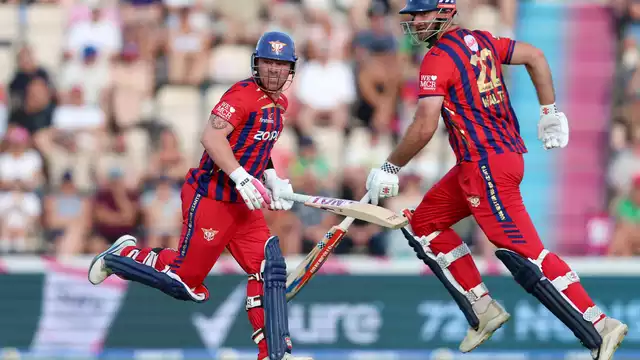Manchester Super Giants Keep Playoff Hopes Alive With Narrow Victory Over Southern Brave