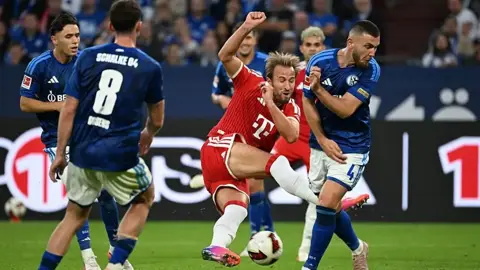 Bayern Munich Held to Goalless Draw by Schalke, Ending Historic Scoring Streak