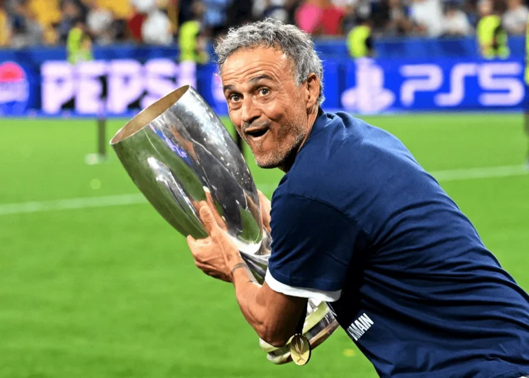 Luis Enrique Signs Massive Contract Extension Keeping Him at PSG Through 2030
