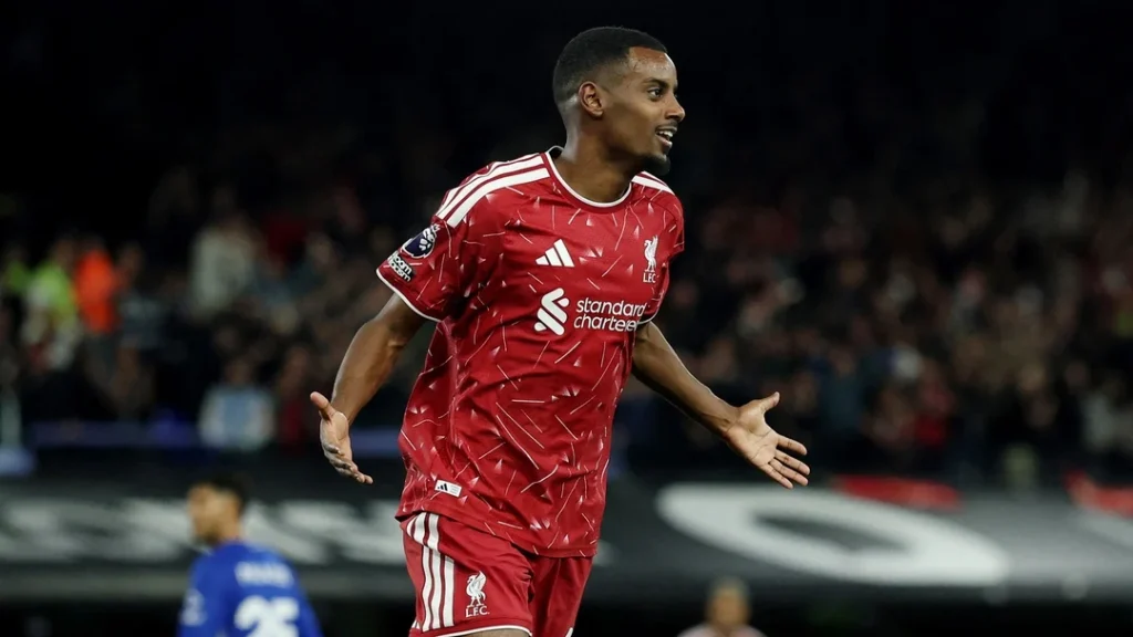 Alexander Isak Double Secures Andoni Iraola’s First Liverpool Victory at Ipswich