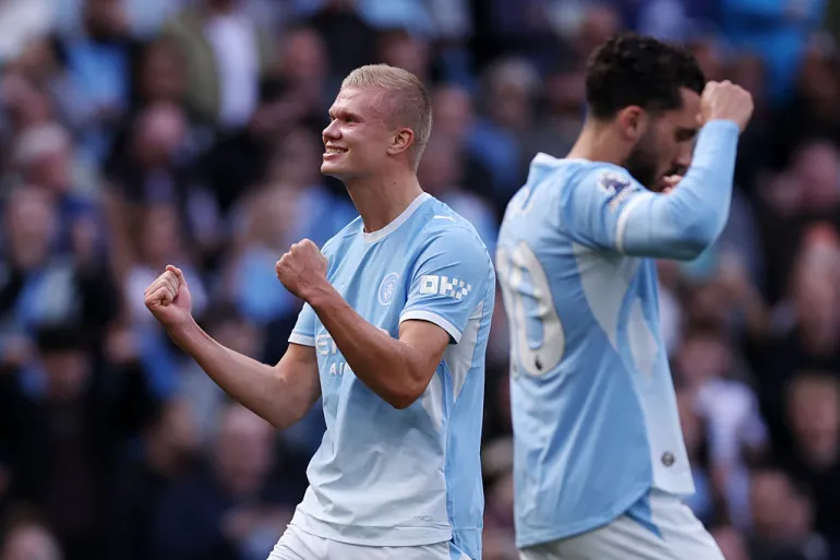 Erling Haaland Header Sends Manchester City to Premier League Summit