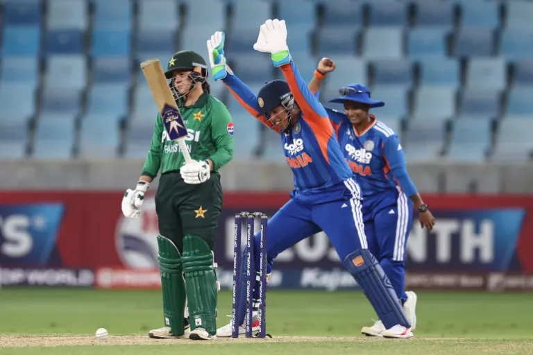 India Dominates Pakistan with Record Bowling Display at Women’s T20 Asia Cup