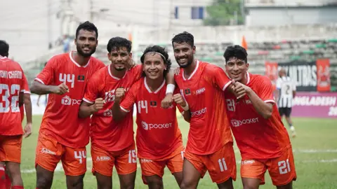 Bashundhara Kings Held to Draw by Late Arambagh Equalizer