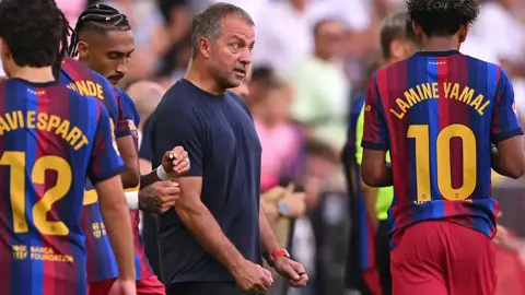 Hansi Flick Remains Demanding Despite Barcelona's Commanding 5-0 Victory Over Valencia