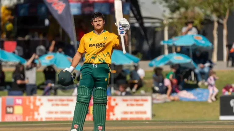 Lhuan-dré Pretorius Century Propels South Africa into Tri-Series Final