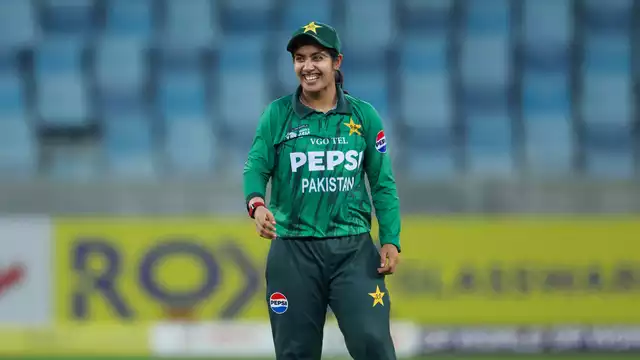 Nashra Sandhu’s Historic Six-Wicket Haul Propels Pakistan into Asia Cup Semifinals