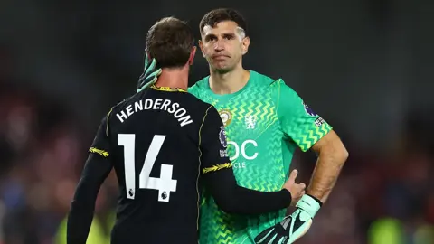 Chelsea Stumble Against Brentford in Shock Home Defeat