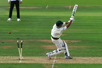 Pakistan sacks head coach and drops seven players following England series defeat