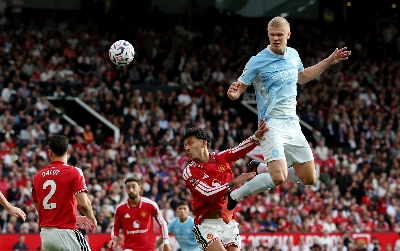 Haaland Leads 10-Man Manchester City to Hard-Fought Victory Over United