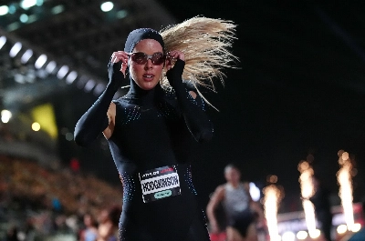 Keely Hodgkinson Powers to 800m Victory at Athlos London