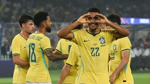 Brazil Cruises to 4-0 Victory Over India in Kolkata