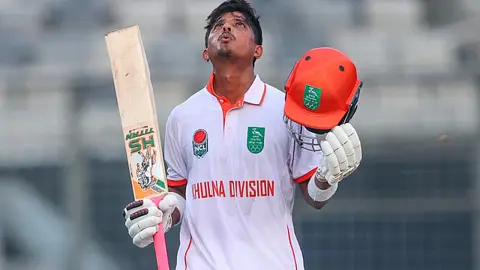Five Batters Hit Centuries in National Cricket League