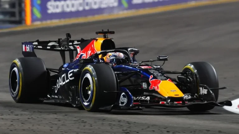 Verstappen Wins Singapore Grand Prix as Antonelli Eyes Title
