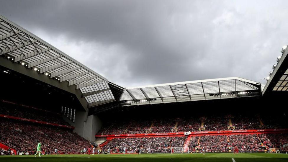 Bradley Barcola Nets Hat-Trick as Liverpool Cruise Past LASK