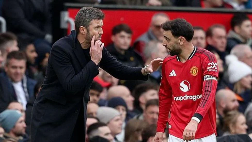 Michael Carrick and Bruno Fernandes Hold Clear-the-Air Talks Before Chelsea Trip