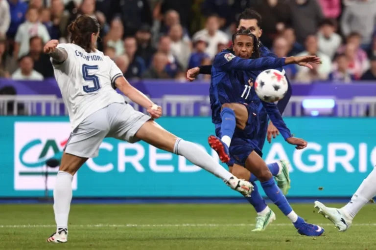 France Held to 1-1 Draw by Italy in Zidane's