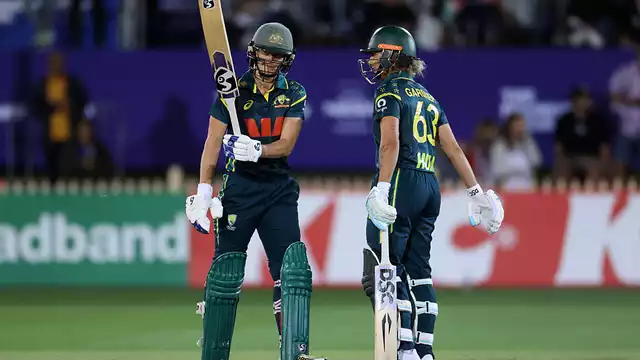 Ellyse Perry Shines as Australia Edge New Zealand in