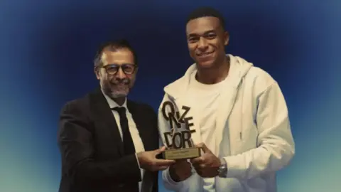 Kylian Mbappe Wins First-Ever Onze d’Or Trophy