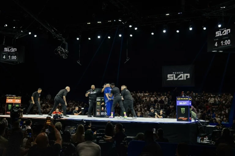 Da Hawaiian Hitman Retains Super Heavyweight Title in Abu Dhabi