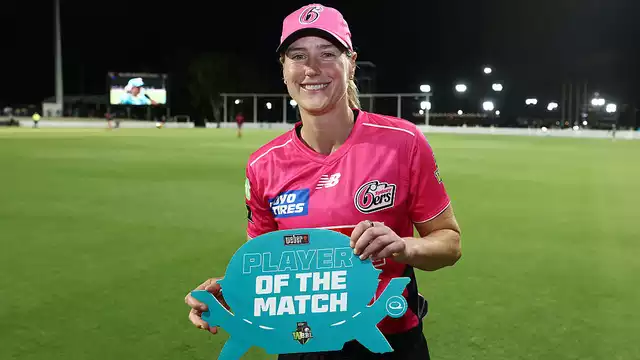 Sydney Sixers Clinch Final-Ball Victory Against Brisbane Heat