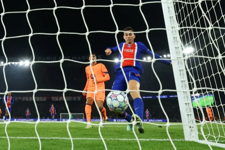 Vitinha Strikes Late as PSG Defeat Barcelona 4-2